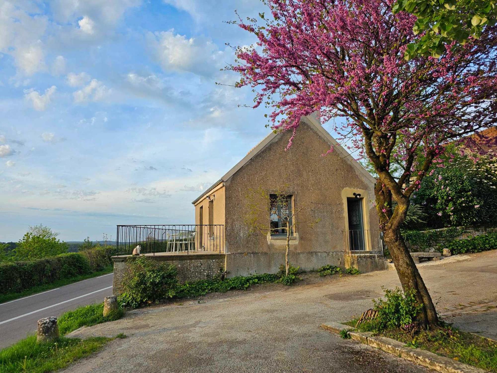 Gite Au Pied De La Colline Vézelay Екстериор снимка
